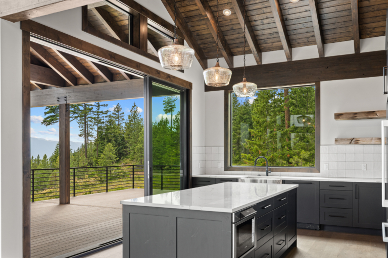 SLR 75 Kitchen Ceiling detail