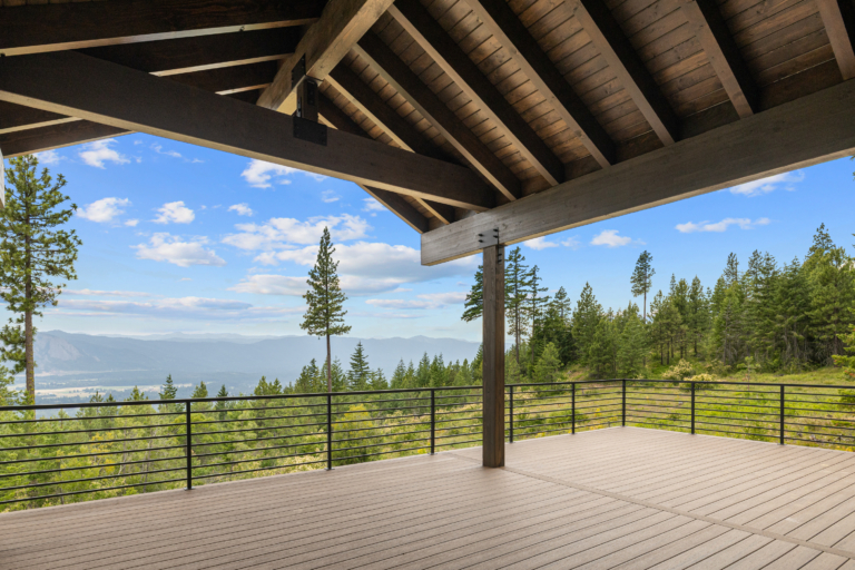 SLR 75 outdoor living 2