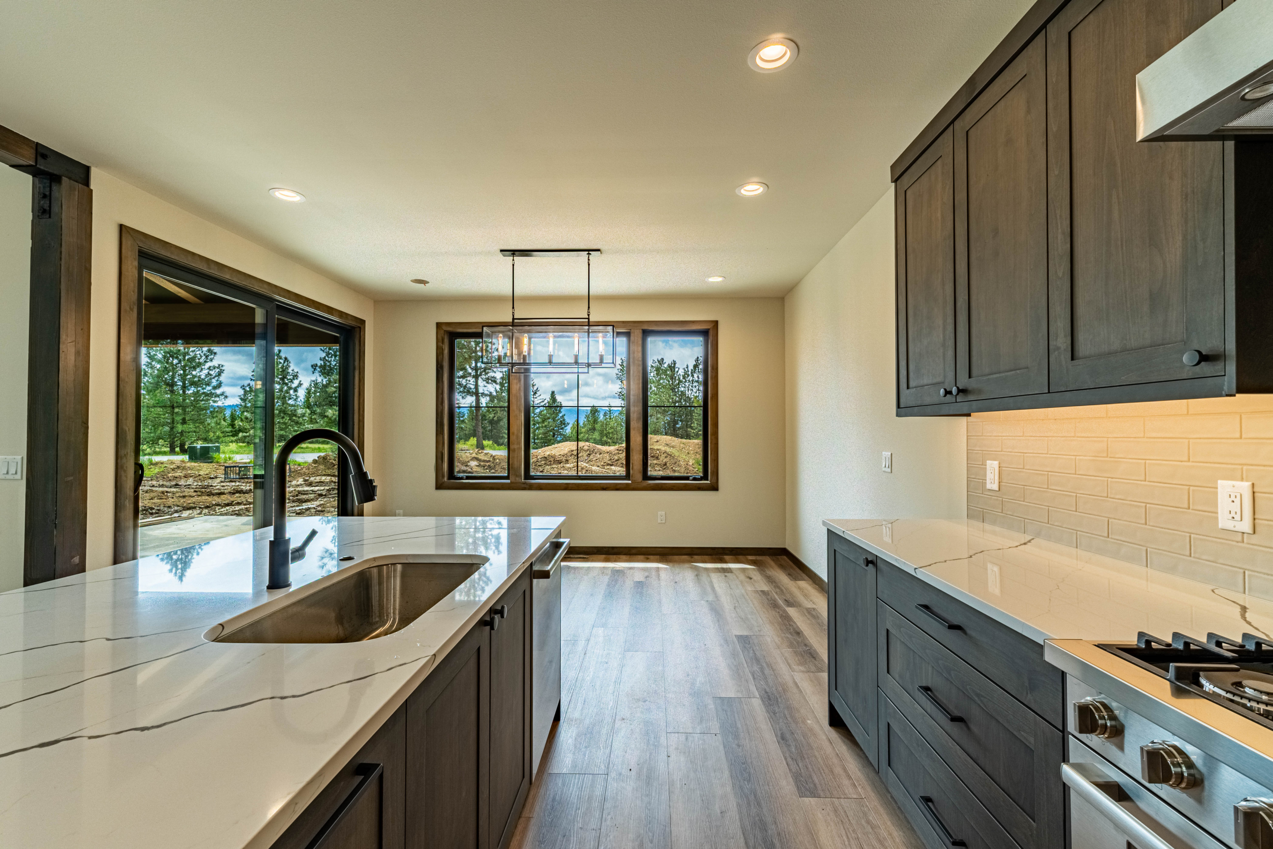 Skyline Ridge homesite 79 kitchen