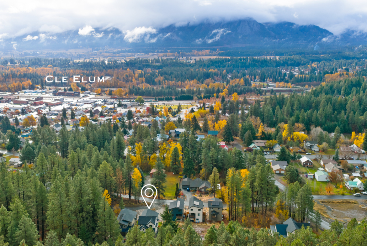 Ederra Lot 7 The Naches in Cle Elum by Trailside Homes aerial location surrounded by open space