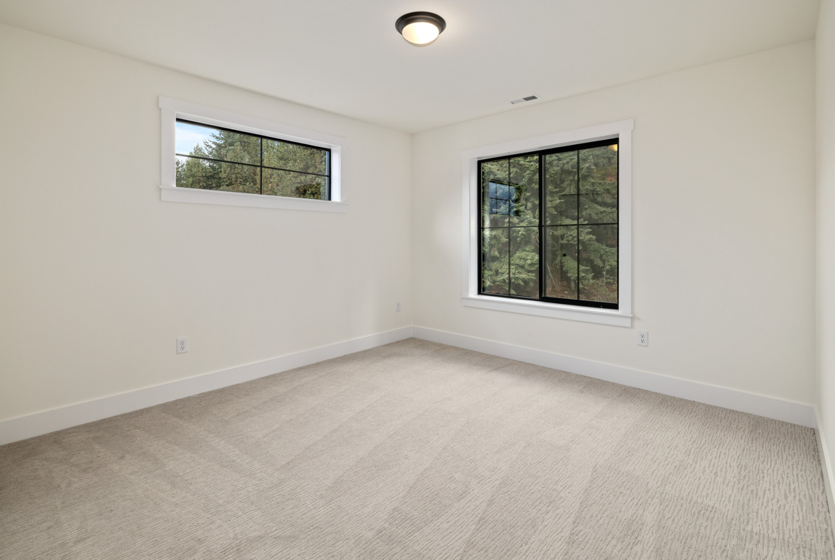 Ederra Lot 7 The Naches in Cle Elum by Trailside Homes bedroom