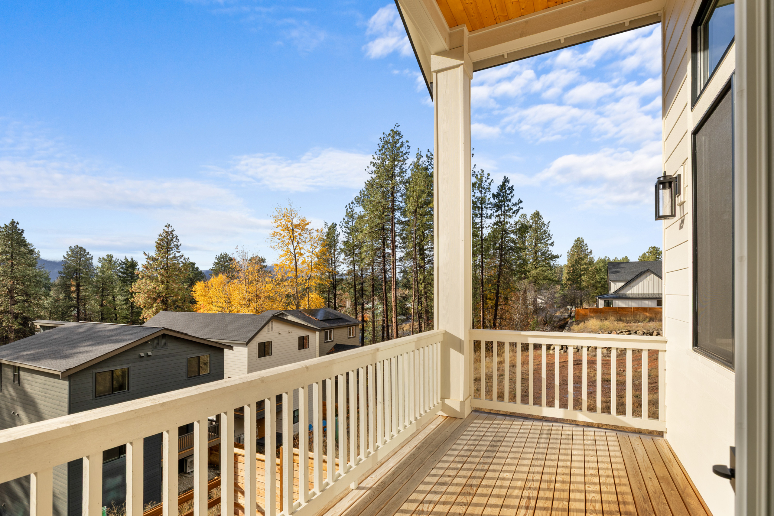 Ederra Lot 7 The Naches in Cle Elum by Trailside Homes outdoor covered deck