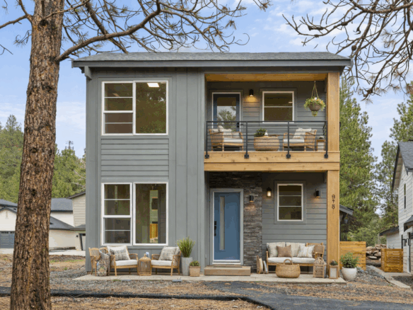 The Cooper at Ederra homesite 23 in Cle Elum by Trailside Homes virtually staged with covered patio and covered deck outdoor seating